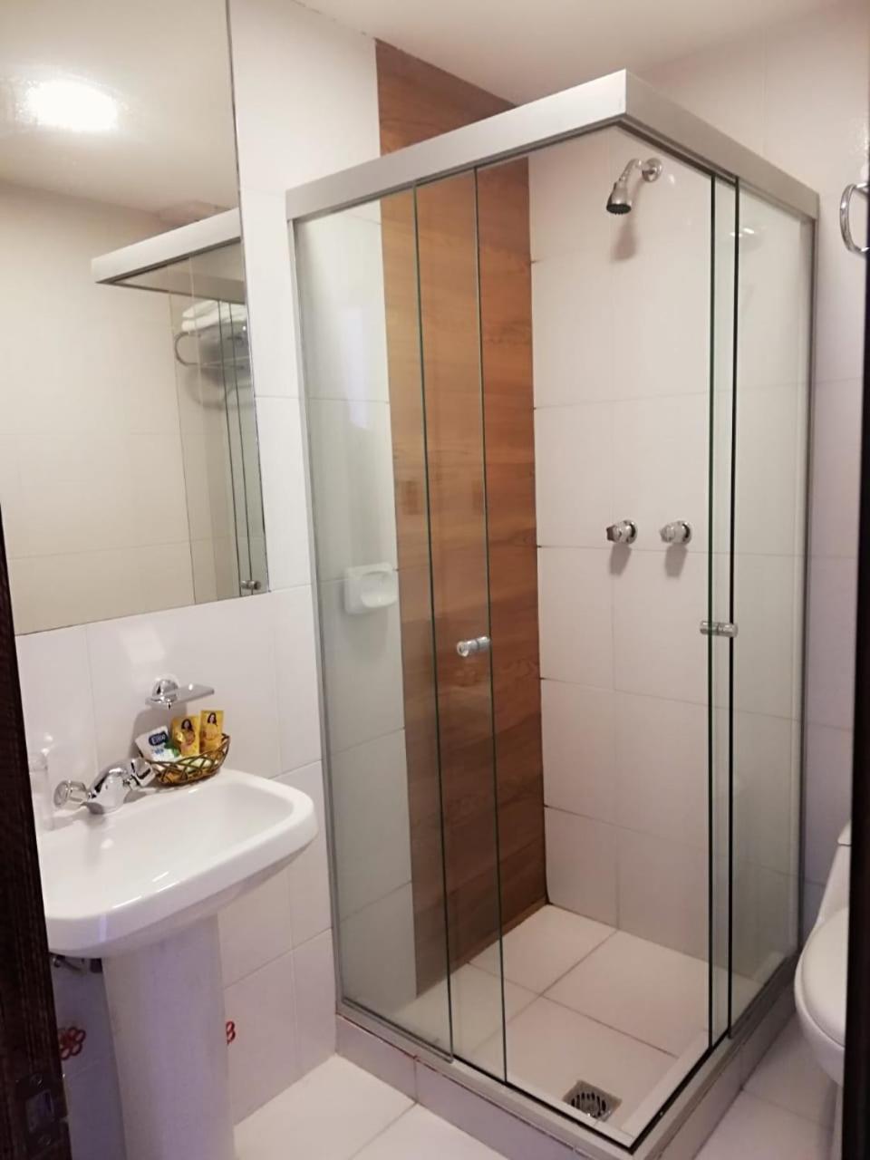 Hotel Madrid Ла-Пас Екстер'єр фото